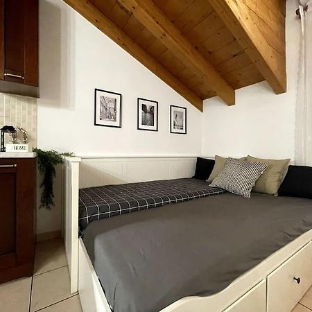 Appartamento Mansarda Antica Milano San Giuliano Milanese Esterno foto