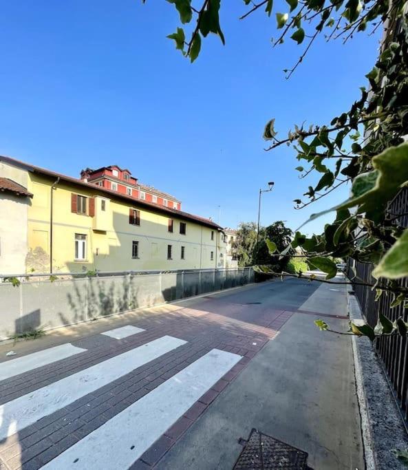 Appartamento Mansarda Antica Milano San Giuliano Milanese Esterno foto